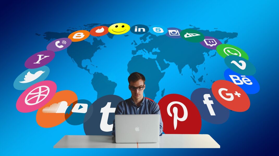 I profili social oggi uno strumento di comunicazione fondamentale.